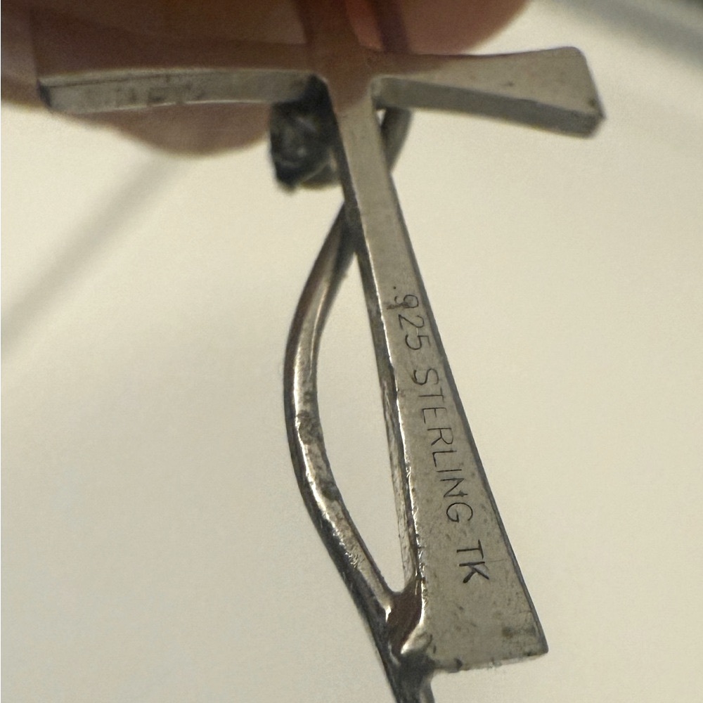 Vintage Signed Sterling Silver Diamond Cross Necklace Pendant - Picture 5 of 6